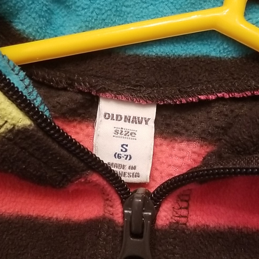 Fleece - Picture 3 of 3